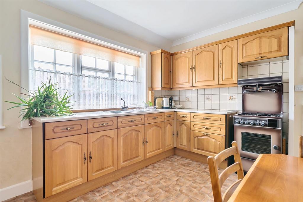For Sale by Aspire Residential   Abbotts Close