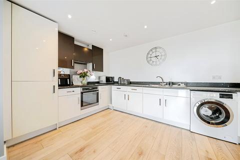 2 bedroom apartment for sale, Royal Oak Road, Bexleyheath