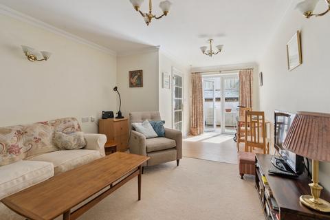2 bedroom retirement property for sale, Queen street, Hitchin, SG4
