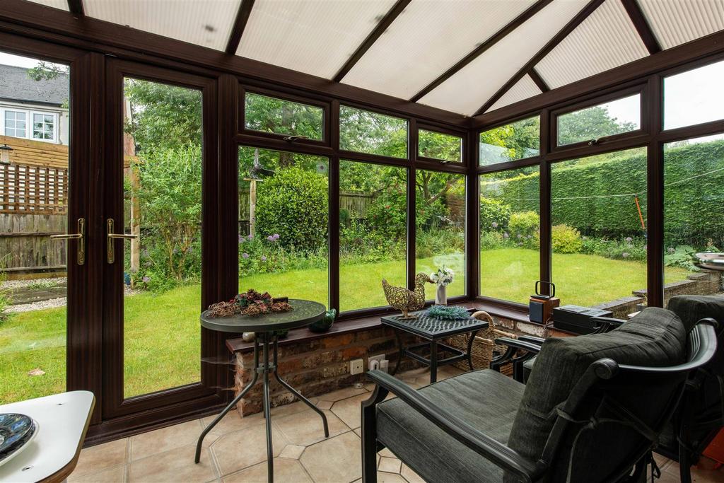 Conservatory/Sun Room