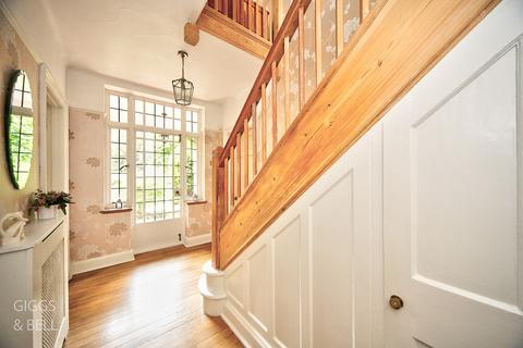 undefined, Whitehill Avenue, Luton, Bedfordshire, LU1