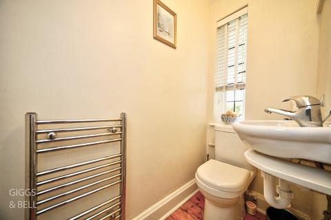 undefined, Whitehill Avenue, Luton, Bedfordshire, LU1