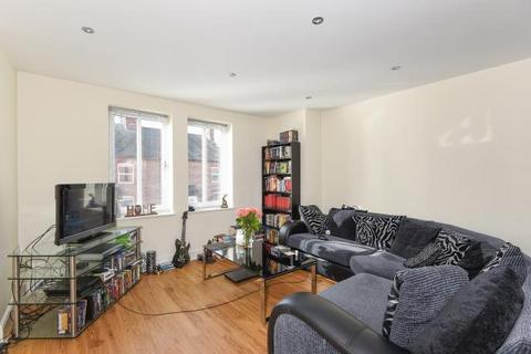 2 bedroom flat for sale, Banbury,  Oxfordshire,  OX16