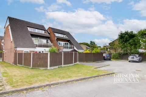 30 Brackley Crescent, Basildon, SS13 1RA