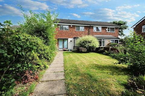 38 Gee Lane, Eccles, Manchester, M30 8NH