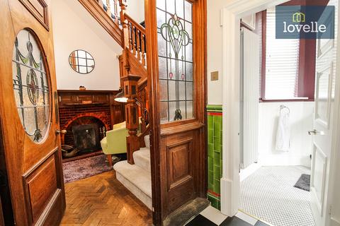 4 bedroom semi-detached house for sale, Park Drive, Grimsby DN32