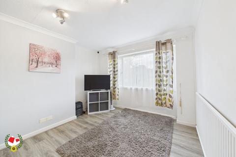 3 bedroom semi-detached house for sale, Stonechat Avenue, Abbeydale, Gloucester, GL4
