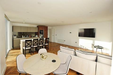 2 bedroom flat to rent, South Tower, 9 Owen Street, Deansgate, Manchester, M15