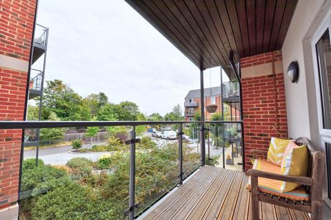 undefined, Albert Court, Reading Road