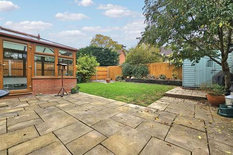 4 bedroom detached house for sale, Berkeley Close, Hucclecote, Gloucester