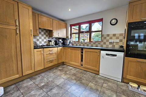 undefined, Berkeley Close, Hucclecote, Gloucester