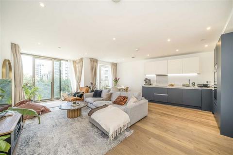 2 bedroom flat for sale, West Parkside, London SE10
