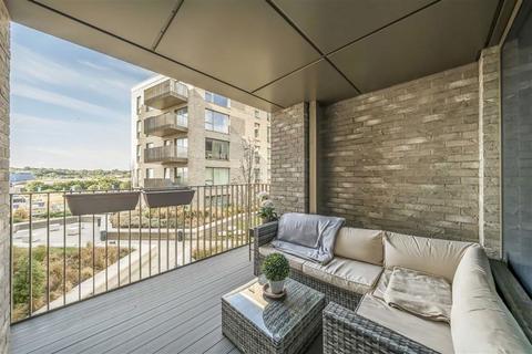 2 bedroom flat for sale, West Parkside, London SE10