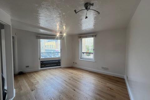 2 bedroom apartment for sale, Moran House, 82 Wapping Lane, London, E1W