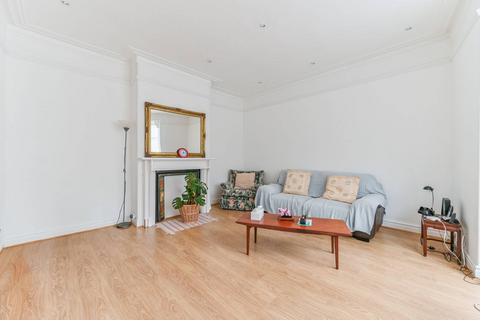 Sanderstead Road, Sanderstead, South Croydon, CR2