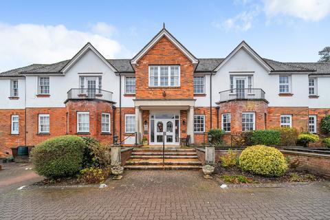 undefined, War Memorial Place, Oxfordshire RG9