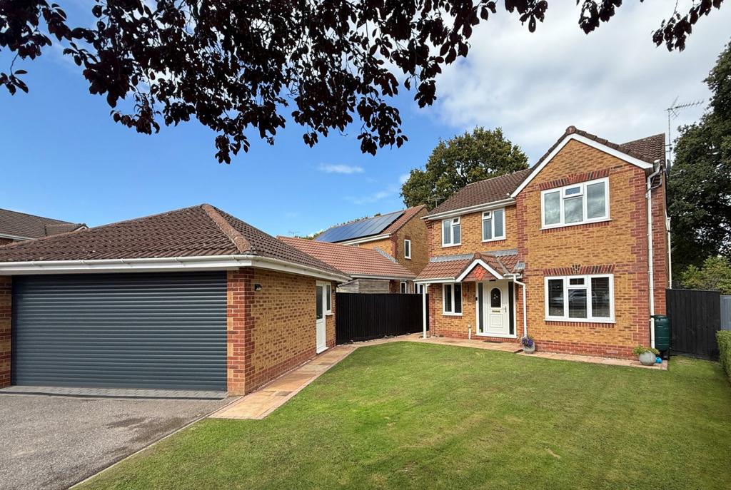 5 Blenheim Court