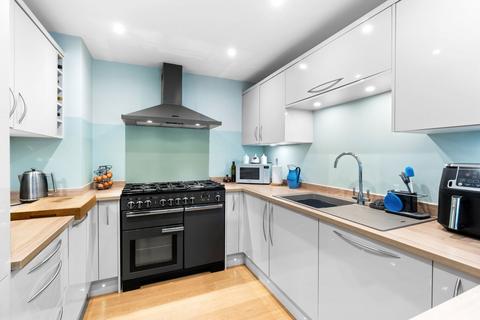 9 Granta Vale, Linton, Cambridge, CB21 4LB