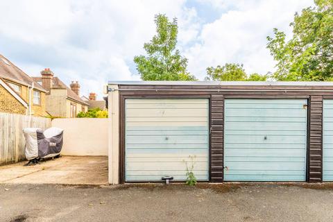 undefined, Wiltshire Road, Thornton Heath, CR7