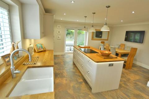 4 bedroom detached house for sale, Leigh Lane, Colehill, Wimborne, Dorset, BH21 2PW