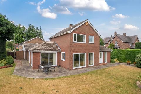 4 bedroom detached house for sale, Silver Chains, Kenley Road Harley, Shrewsbury, SY5 6ND