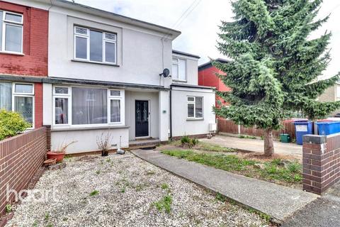 undefined, King George VI Avenue, East Tilbury, Tilbury