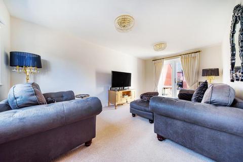 4 bedroom detached house for sale, Banbury,  Oxfordshire,  OX15