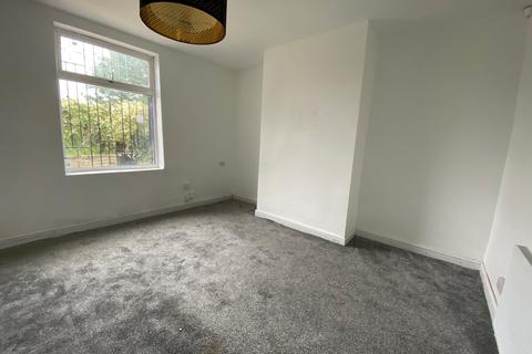 1 bedroom house to rent, Copley Street, Bradford, West Yorkshire, BD5
