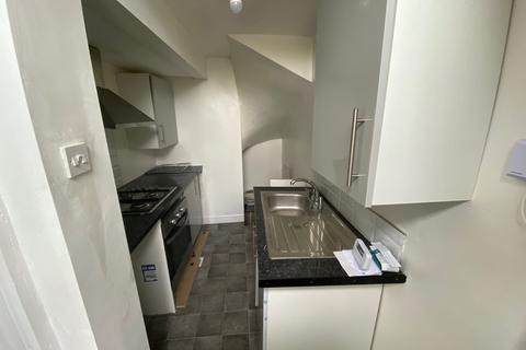 1 bedroom house to rent, Copley Street, Bradford, West Yorkshire, BD5