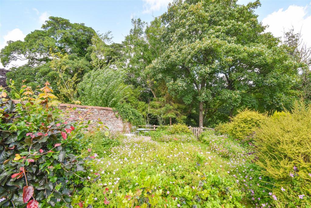 Rear Cottage Garden