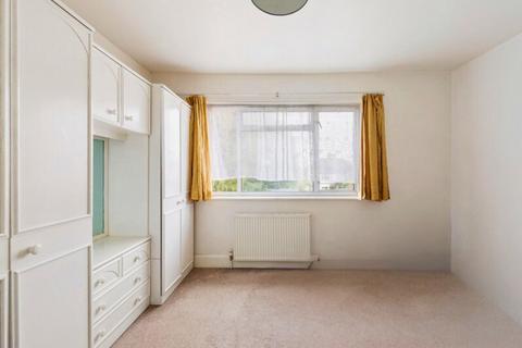 57 Heming Road, Edgware, HA8 9AB