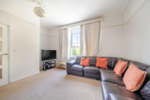 1 bedroom apartment for sale, Catherine Road, Surbiton