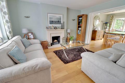 4 bedroom detached house for sale, Church Road, Earley