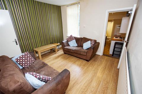 3 bedroom house to rent, Gleave Road, Birmingham B29