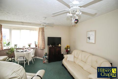 7 Bluebell Close, Rush Green, Romford, RM7 0XN