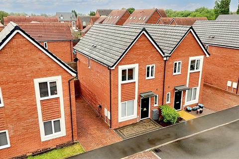 3 bedroom semi-detached house for sale, Anemone Avenue, Stafford, ST17