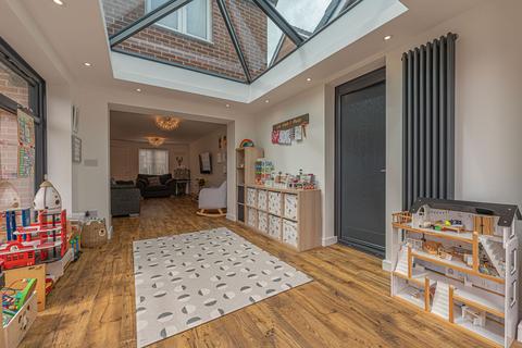 3 bedroom detached house for sale, Obama Grove, Rogerstone, NP10