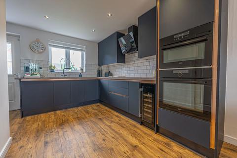 3 bedroom detached house for sale, Obama Grove, Rogerstone, NP10