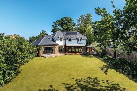 39 Boxgrove Road, Guildford, GU1 2NF
