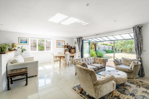 39 Boxgrove Road, Guildford, GU1 2NF