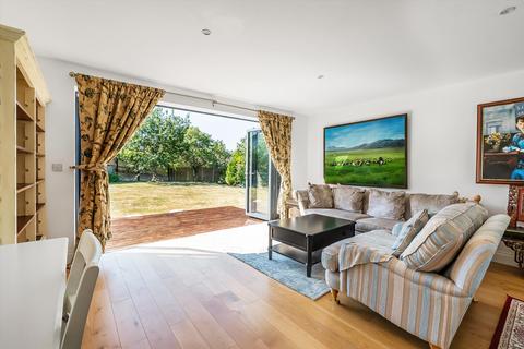 39 Boxgrove Road, Guildford, GU1 2NF