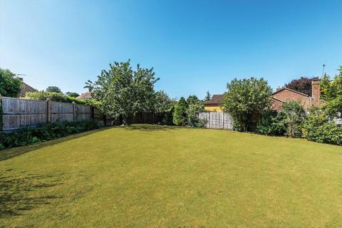 39 Boxgrove Road, Guildford, GU1 2NF