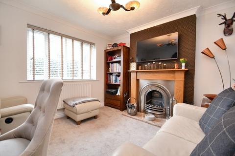 27 Cowslip Road, Broadstone, BH18 9QZ