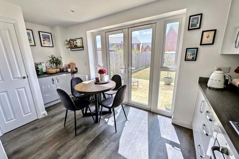 2 bedroom terraced house for sale, Wimborne