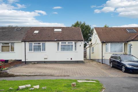 undefined, Penrose Avenue, Carpenders Park