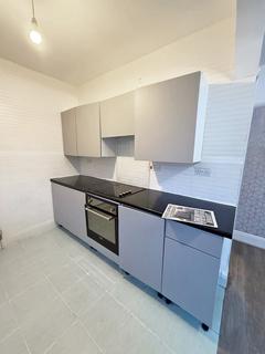 3 bedroom terraced house for sale, Boston Road, Bristol BS7