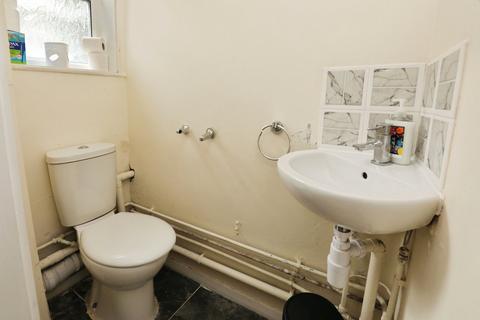 56 Beechway, Liverpool, L31 1HP