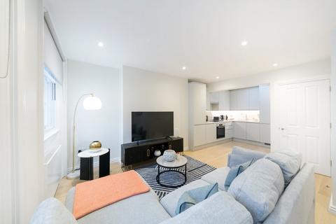 2 bedroom apartment to rent, Drury Lane