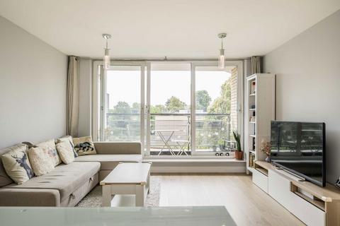 2 bedroom flat for sale, Marcon Place, London E8