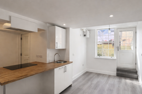 1 bedroom flat to rent, Flat 1, 5 Cranbury Place, SO14